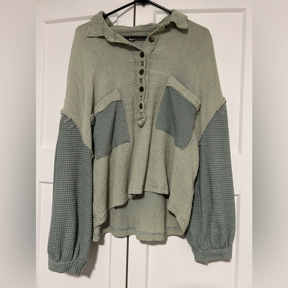 POL Textured Henley Pullover